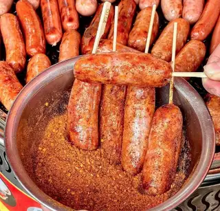 Lạp xưởng nướng đá - 23.000 ₫ tại Takoyaki Bạch Tuộc Nguyên Con - Nguyễn Biếu