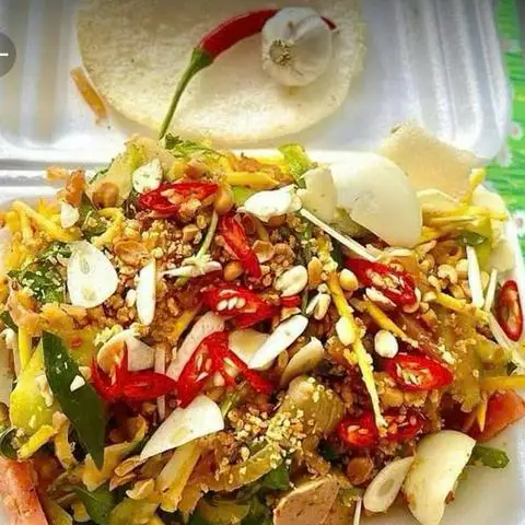 Chân Gà Sốt Thái & Tré Trộn - Ngọc Loan - Lê Văn Chí - Ăn vặt gần bạn
