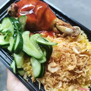 Hình ảnh Cơm Rang Gà Sốt Chua Ngọt