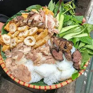 Hình ảnh Bún đậu - thịt chân giò - chả cốm - nem rán