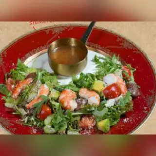 Hình ảnh Salad tôm bơ