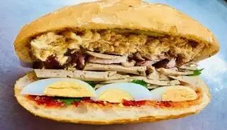 Hình ảnh Bánh mì truyền thống