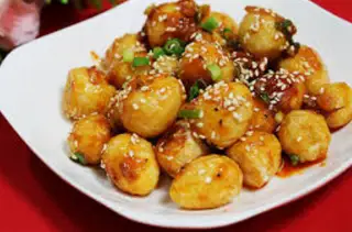 Trứng cút - 5.000 ₫ tại Xiên Nè - Cá Viên Chiên & Bò Viên - Tân Hòa Đông