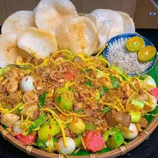 Hình ảnh Tré trộn nem chả