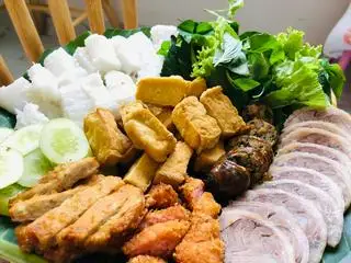 Bún đậu thập cẩm - phần 1 người - 75.000 ₫ tại Bún Chả Hà Nội & Bún Đậu Mắm Tôm 87 - Đường Số 4