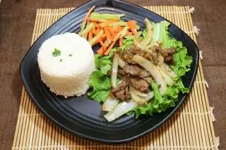 Cơm bò xào - 45.000 ₫ tại Cơm Gà Xối Mỡ Ngọc Trực - Tô Ngọc Vân