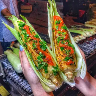 Hình ảnh Bắp nướng có mỡ hành