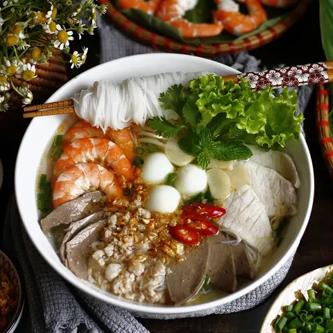 Hoàng - Hủ Tiếu Nam Vang, Hủ Tiếu Mực & Bò Kho - An Dương Vương - Bún/Phở/Mỳ/Cháo gần bạn