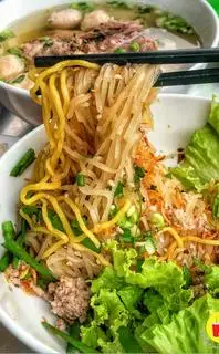 Hủ tiếu khô xá xíu - 48.000 ₫ tại Hủ Tiếu Mì Tàu 008 - Chung Cư Nguyễn Thiện Thuật