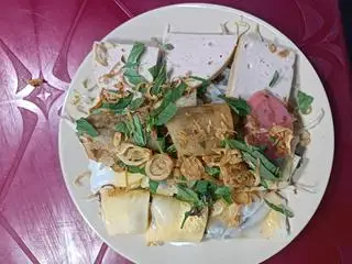 Bánh cuốn trứng - 45.000 ₫ tại  Bánh Cuốn 205 - Nguyễn Văn Nghi