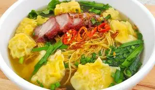 Mì - hoành thánh - 79.000 ₫ tại Hủ Tiếu Nam Vang Liến Húa - Cách Mạng Tháng 8