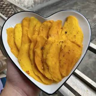 Hình ảnh Xoài sấy dẻo muối ớt