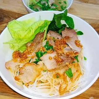 Hủ tiếu mì xá xíu - 75.000 ₫ tại Quảng Vinh Phát - Hủ Tíu Bò Kho, Bánh Bao & Há Cảo - Phan Đình Phùng
