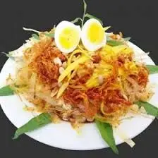 Bánh tráng trộn khô mực - 30.000 ₫ tại Tré Trộn Giang Hoàng - Nguyễn Thượng Hiền