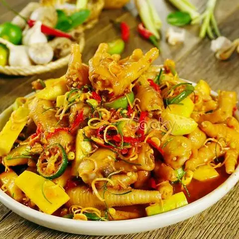 Ăn Vặt Phương Nơ - Chân Gà Rút Xương Sốt Thái & Trà Tắc Thái Xanh - Huỳnh Tấn Phát - Ăn vặt gần bạn