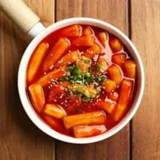 Hình ảnh Bánh gạo sốt cay