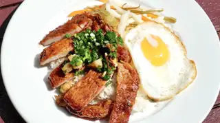 Cơm tấm sườn trứng chiên - 60.000 ₫ tại Cơm Tấm Thương Oanh - Võ Duy Ninh