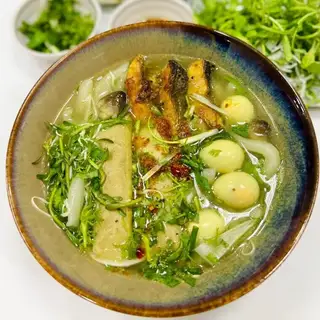 Hình ảnh Bánh canh cá lóc chiên - lớn
