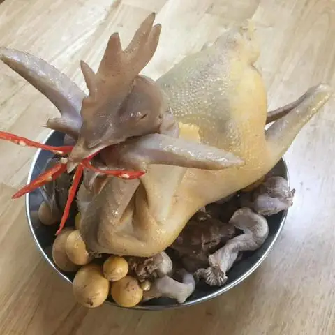 Gà Ta Sơn Ca - Gà Cúng, Gỏi, Cơm & Cháo - Bún/Phở/Mỳ/Cháo gần bạn