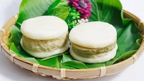 Bánh dày - 20.000 ₫ tại Bánh Mì Hà Nội - Đường Số 3