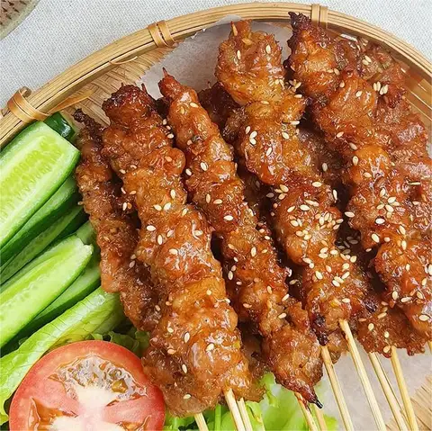 Hình ảnh Xiên Nướng Ba Tỷ - Dương Đức Hiền