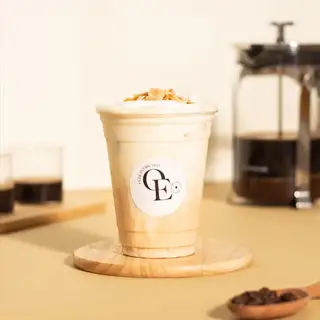 Roasted almond macchiato - 75.000 ₫ tại Over Extracted - Coffee - Nguyễn Du