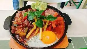 Hình ảnh Bánh mì chảo đặc biệt