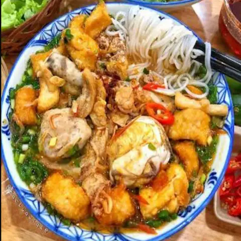 Cô Chủ Nhỏ - Bún Riêu, Canh Bún & Lẩu - Đường 30 - Bún/Phở/Mỳ/Cháo gần bạn