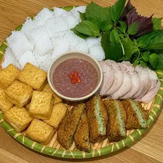 Hình ảnh Bún đậu chả cốm dồi sụn
