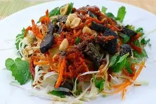 Hình ảnh Gỏi khô bò