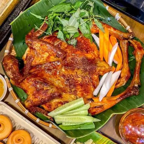 Hình ảnh Tiệm Gà Vịt Nướng - Phạm Thế Hiển