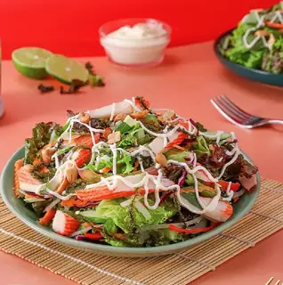 Salad thanh cua - kani salad - 110.000 ₫ tại Otama Sushi - Trường Sa