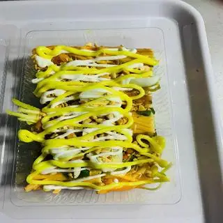 Hình ảnh Bánh tráng cuộn sốt bơ