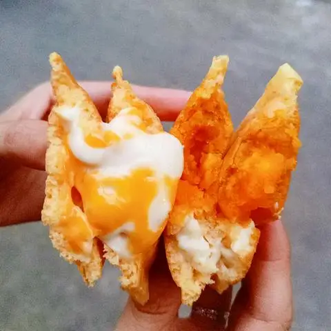 Hình ảnh Hotdog 2 Em Bé - Phạm Văn Chí