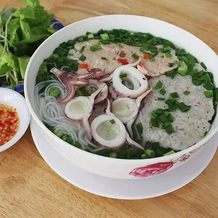 Bún Loại 3 - hộp - 88.000 ₫ tại Năm Tỉnh - Bún Chả Cá Nha Trang - Phan Văn Trị