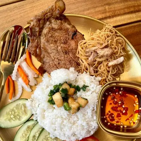 Cơm Tấm Cây Đa - Trần Xuân Soạn - Cơm/Cơm tấm gần bạn