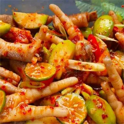 Hình ảnh  Cherry Xuyến - Chân Gà Sốt Thái & Chân Gà Sả Tắc - Lộ Tẻ