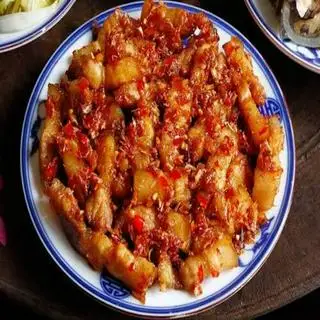 Hình ảnh Cơm ba rọi muối chiên