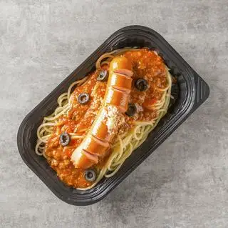 Mì Ý sốt bò bằm xúc xích Đức - 72.000 ₫ tại Benno Bento - Mỳ Ý & Cơm Bò Hầm - Phan Văn Hân 