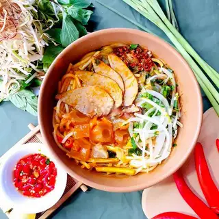 Bún bò nạm gân - 67.000 ₫ tại Bún Bò Huế Kim Hương - Điện Biên Phủ