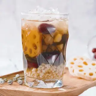 Chè sâm bổ lượng - 30.000 ₫ tại Quán Chè Moon - Xuân Diệu
