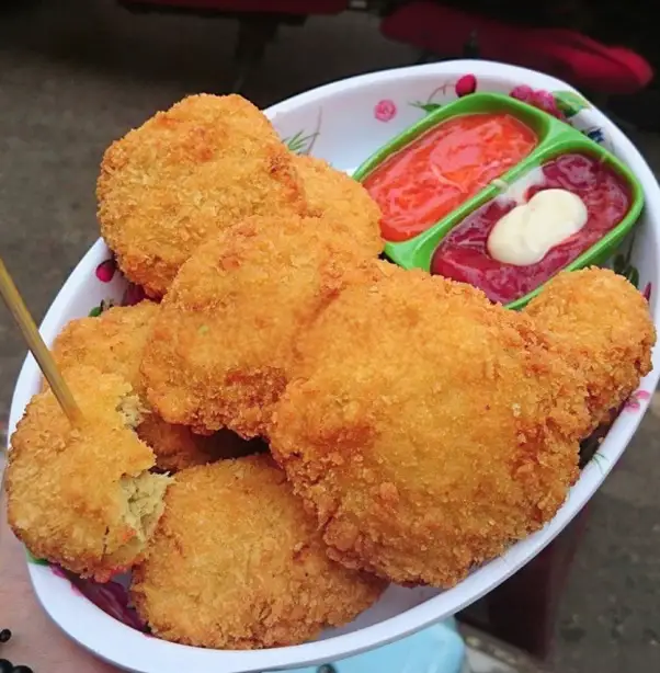 Hình ảnh 3 bánh gà chiên - 1 chai pepsi