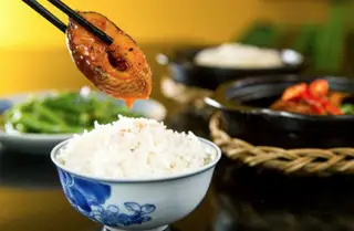 Cơm cá lóc kho - 65.000 ₫ tại Cháo Cơm 438 - Phan Xích Long