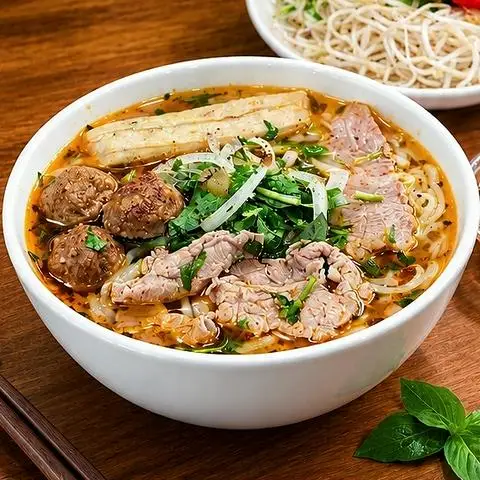 Bún Bò Huế Đặc Biệt My My - Cách Mạng Tháng 8 - Bún/Phở/Mỳ/Cháo gần bạn
