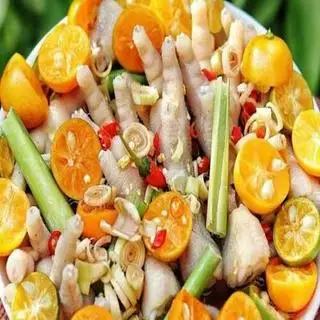 Hình ảnh Chân gà sốt thái