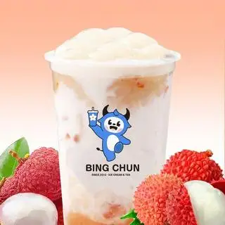 Hình ảnh Trà sữa vải lắc đá hương nhài 500ml