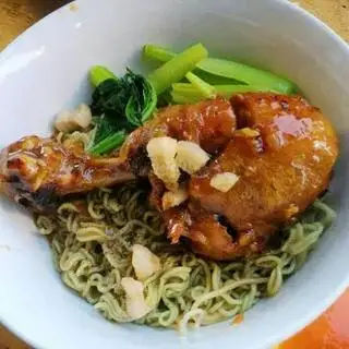 Hình ảnh Mỳ đùi gà sốt BBQ