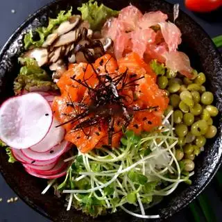 Hình ảnh Hot Salmon - 378 Kcal
