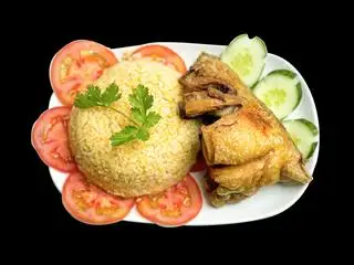 Cơm má đùi - 55.000 ₫ tại Cơm Gà Xối Mỡ Thạch Lam - Đoàn Văn Bơ