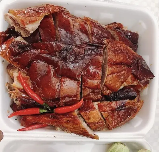 Hình ảnh Vịt quay nguyên con